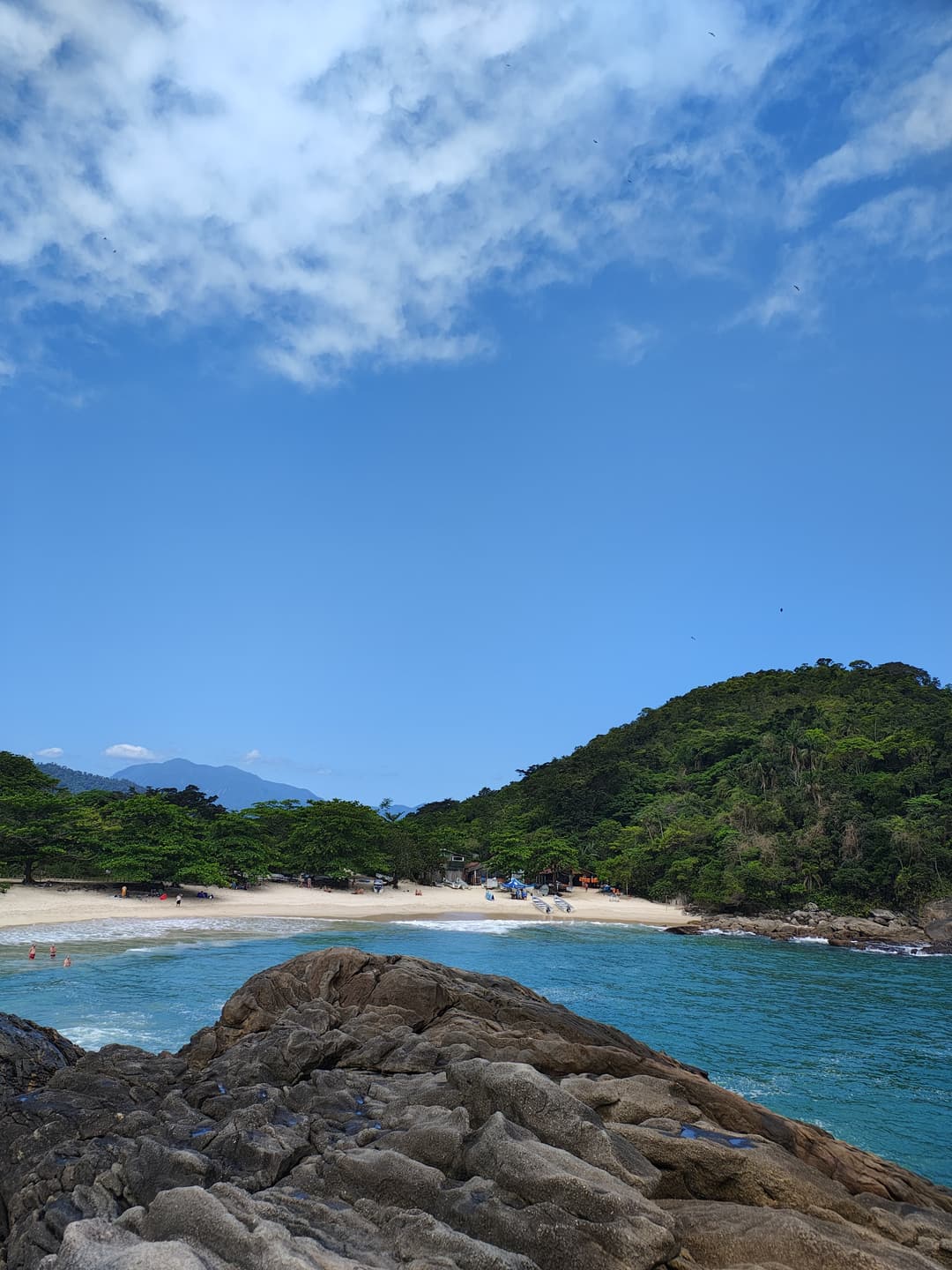 Trindade: Praia do Cepilho, Praia dos Ranchos, Praia do Meio, Praia do Cachadaço e Piscinas Naturais.